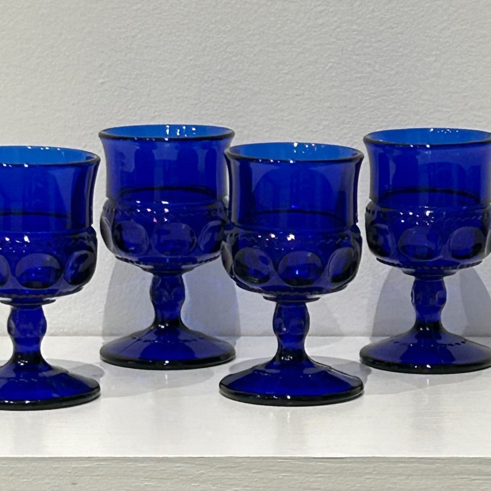 Set of 4 vintage blue glass goblets